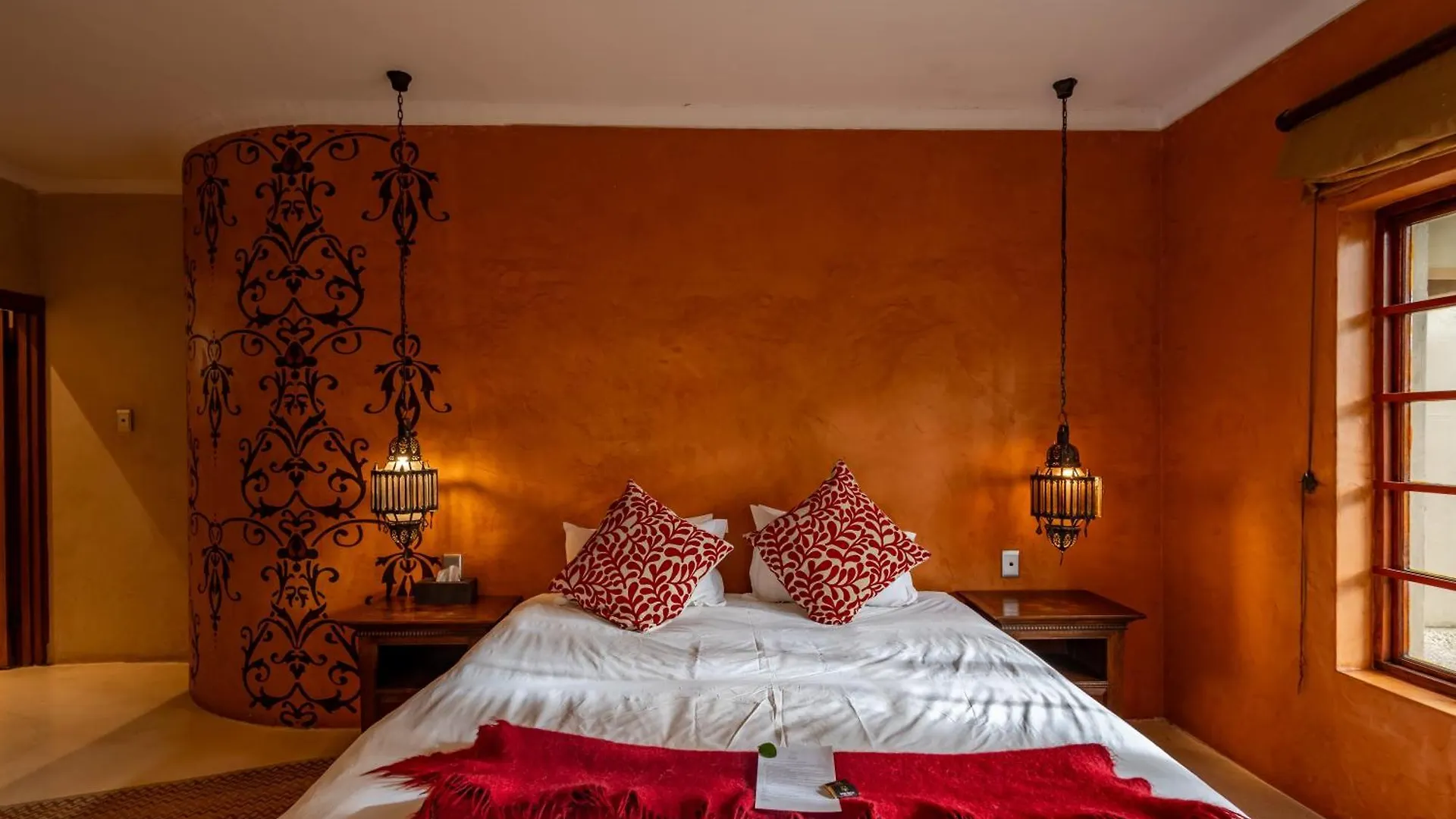 Singa Lodge - Lion Roars Hotels & Lodges Port Elizabeth