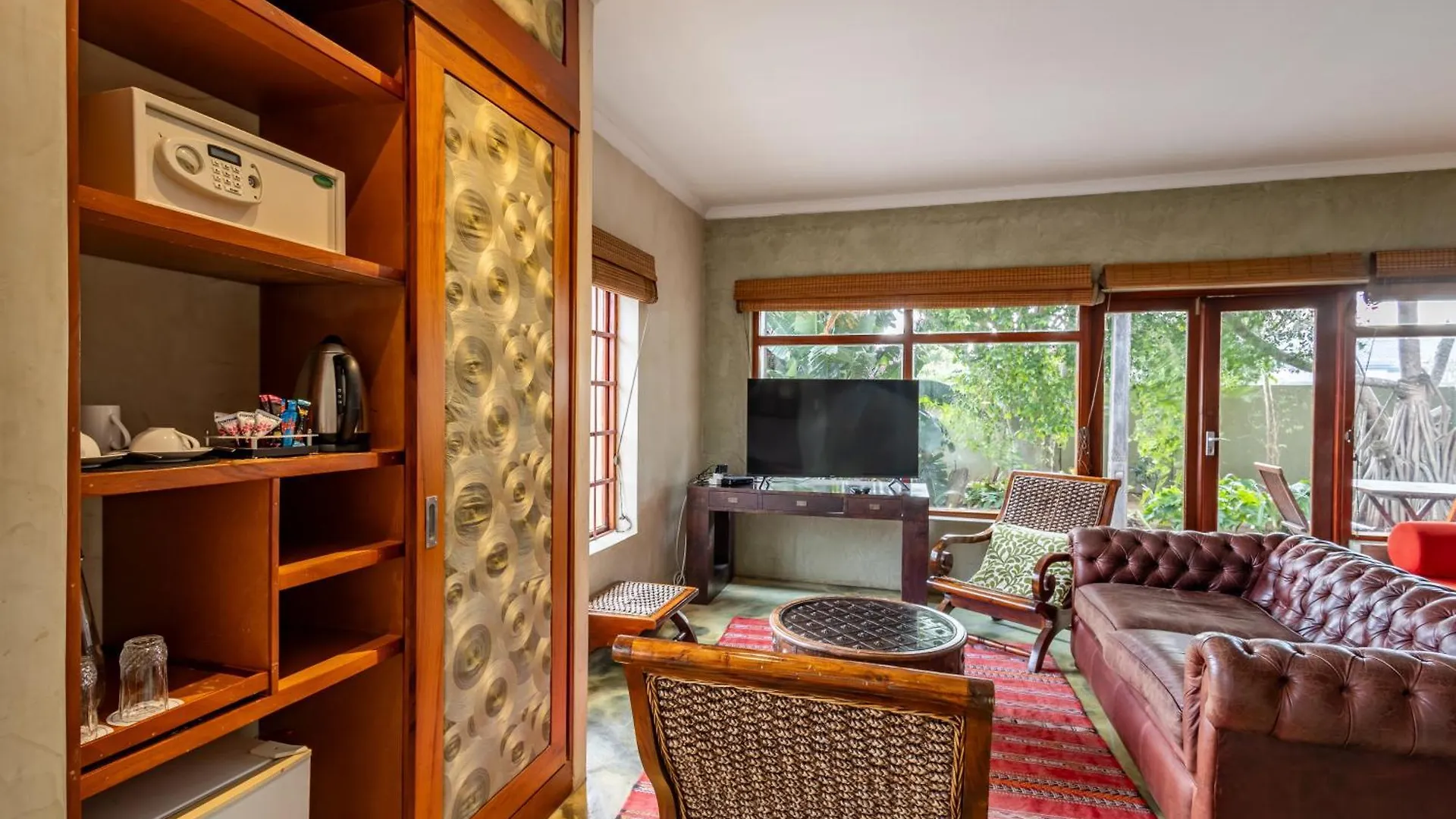 Singa Lodge - Lion Roars Hotels & Lodges Port Elizabeth